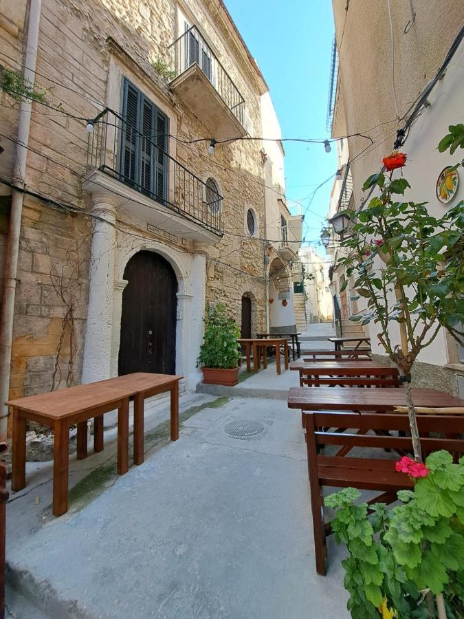 Le Case Del Capitano Aparthotel Vieste Ngoại thất bức ảnh